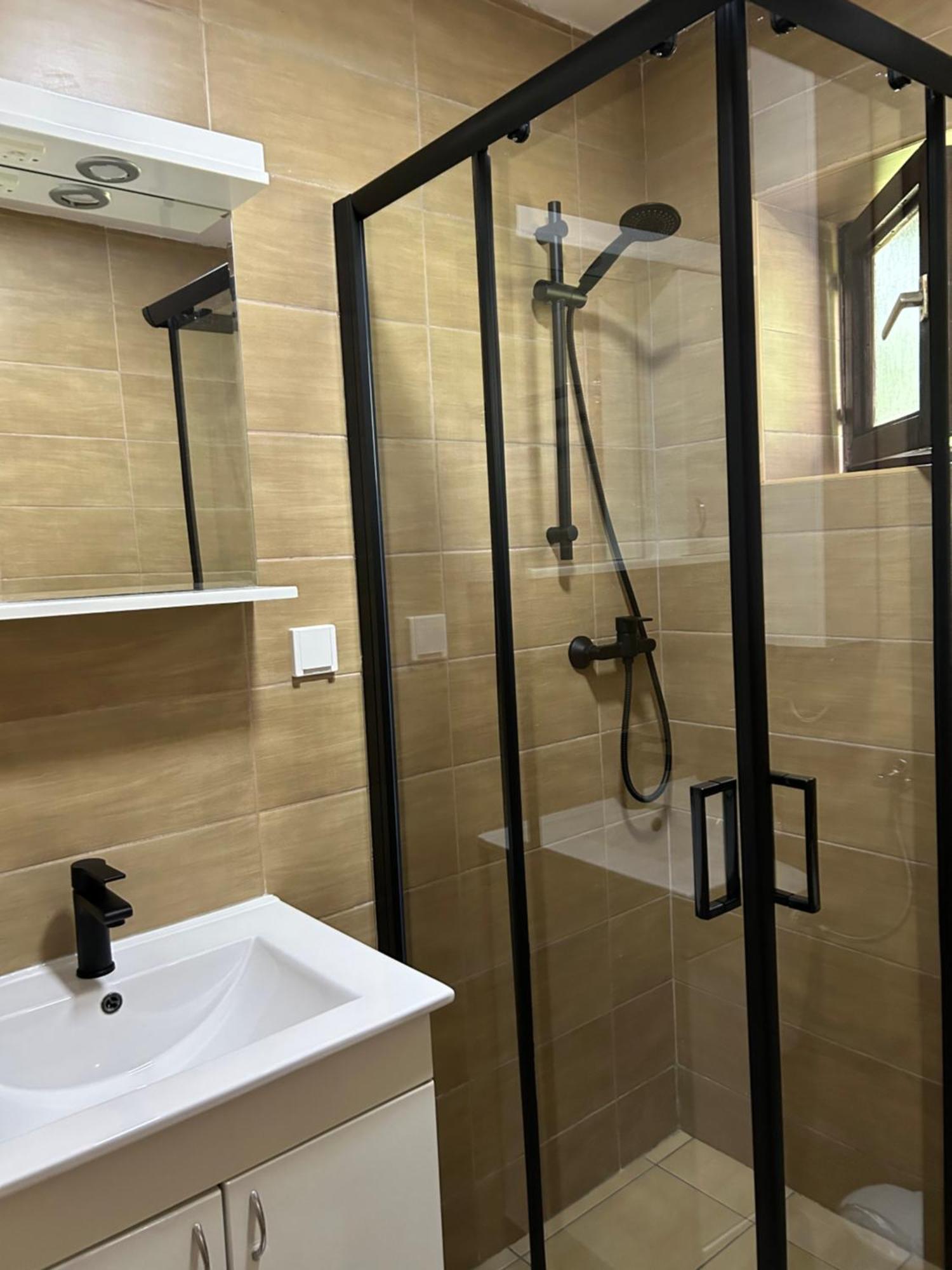 Apartments Celopek Licko Petrovo Selo Εξωτερικό φωτογραφία